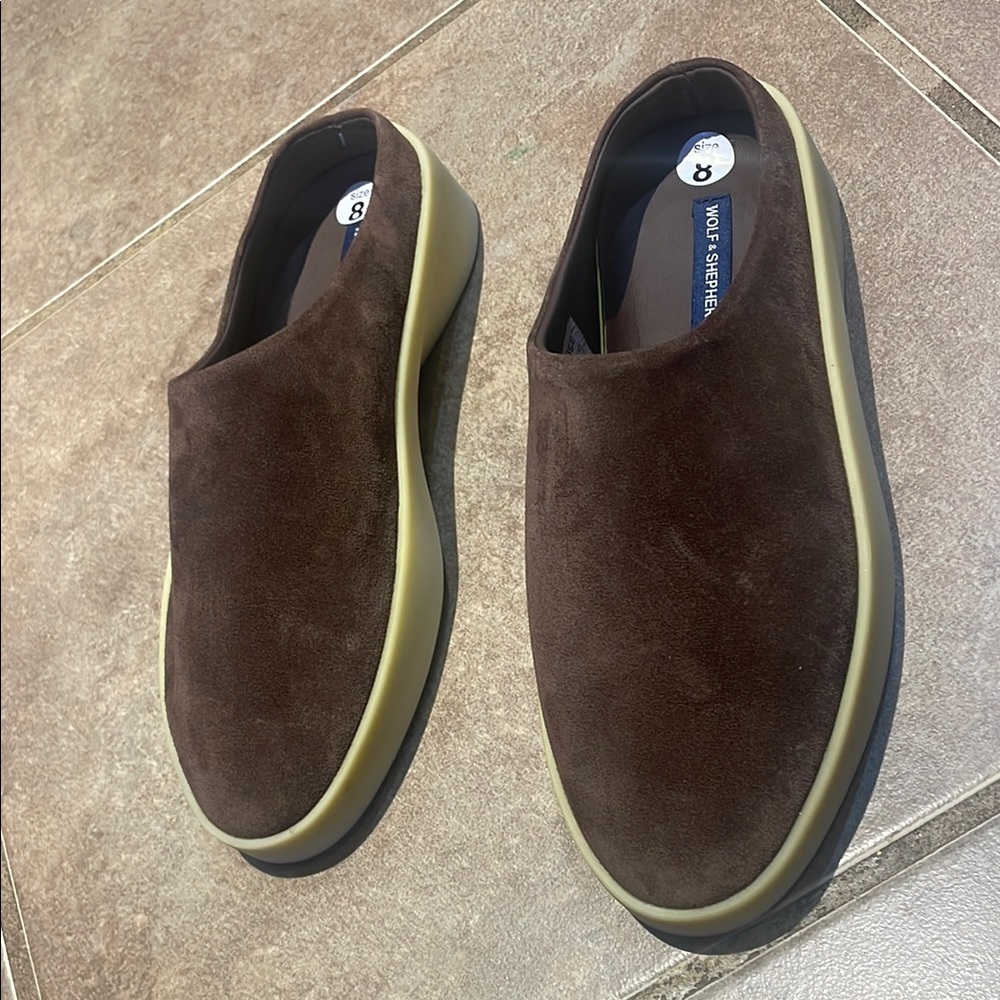 NEW Wolf & Shepard Cruise Suede Slip On Shoes! 8